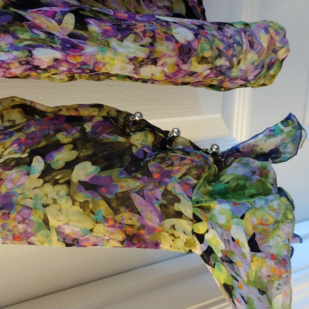 Roberto Cavalli 100% Silk Floral Button Down Shirt - Multicolor. Size EU 42 - Picture 17 of 17